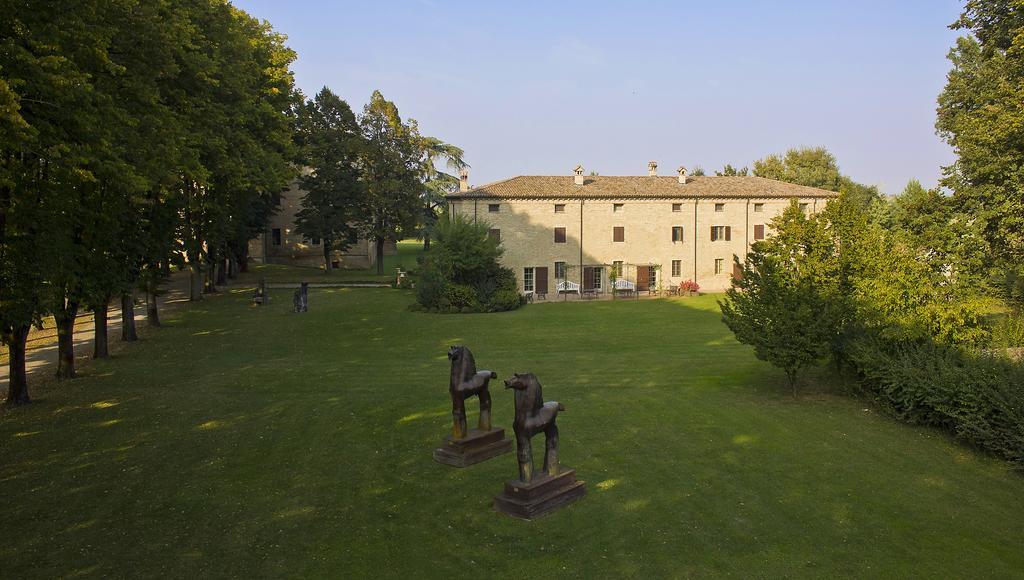 Locanda Del Re Guerriero San Pietro in Cerro Bagian luar foto